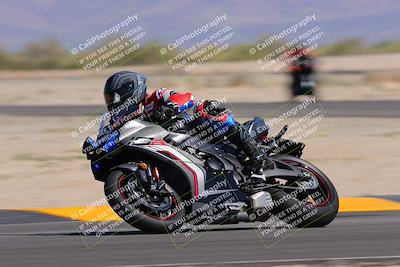 media/Oct-08-2022-SoCal Trackdays (Sat) [[1fc3beec89]]/Turn 16 (125pm)/